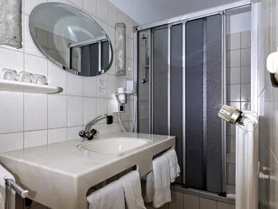 Mehrbettzimmer für 3 Personen in Herleshausen 5/6