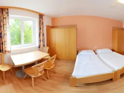 Mehrbettzimmer für 6 Personen (27 m²) in Hinterstoder 5/10