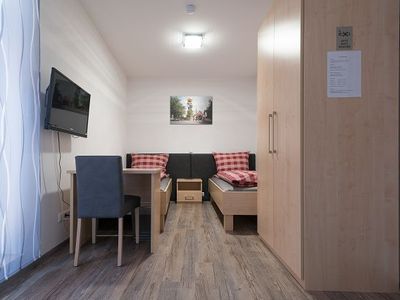 Anitas Altstadtpension Juniorsuite Schlafzimmer 2