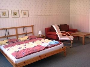 18590941-Mehrbettzimmer-5-Kölpinsee (Usedom)-300x225-5