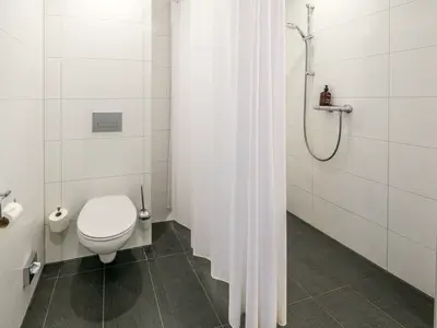 Barrierefreies Doppelzimmer - Badezimmer