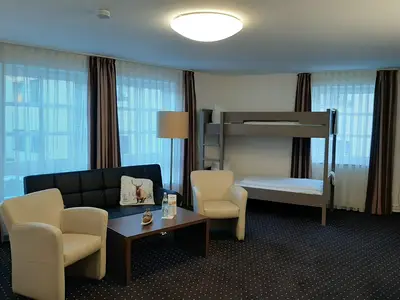 Mehrbettzimmer für 5 Personen in Langenau 2/4