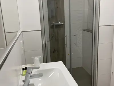 Mehrbettzimmer für 4 Personen (32 m²) in Lennestadt 4/9