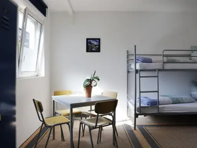 Schlafzimmer 2 - Blick vom Eingang