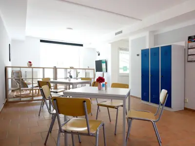 aufenthaltsraummiteingang