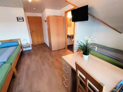 Mehrbettzimmer für 3 Personen (20 m²) in Meckenbeuren 3/10