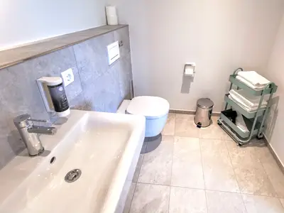 Mehrbettzimmer für 4 Personen (50 m²) in Meckenbeuren 8/10