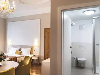 Rathauskeller Residenz Zimmer 2 Bad