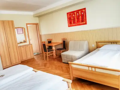 Mehrbettzimmer für 3 Personen in Mitterbach am Erlaufsee 2/4