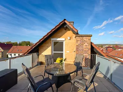 Mansardenzimmer: Dachterrasse