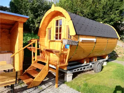 Mehrbettzimmer für 4 Personen (8 m²) in Nideggen 1/8