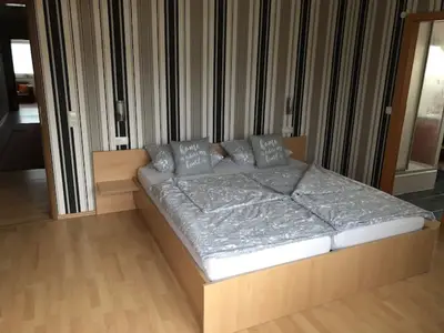 Mehrbettzimmer für 3 Personen in Niedenstein 5/8