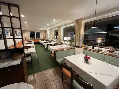 Mehrbettzimmer für 4 Personen (20 m²) in Obsteig 3/10