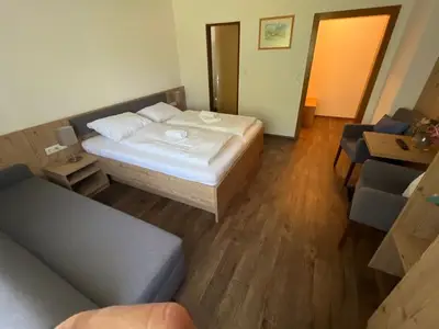 Mehrbettzimmer für 4 Personen (20 m²) in Obsteig 10/10