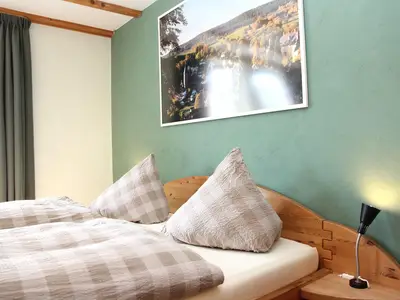 Mehrbettzimmer für 4 Personen in Olsberg 2/7