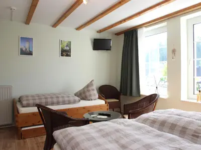 Mehrbettzimmer für 4 Personen in Olsberg 5/7