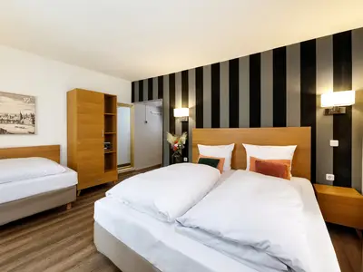 Mehrbettzimmer für 3 Personen in Regensburg 2/10