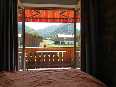 Dreibettzimmer Scheues Reh Balkonaussicht