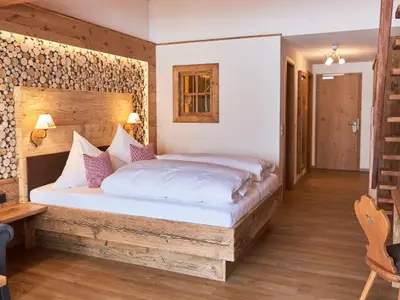 Mehrbettzimmer für 4 Personen in Reit im Winkl 2/8