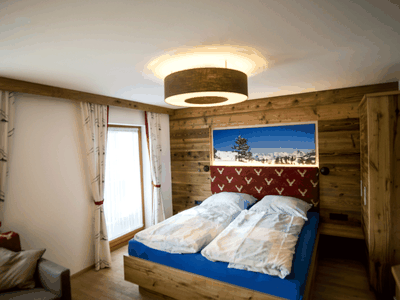 Dreibettzimmer Platzhirsch Doppelbett