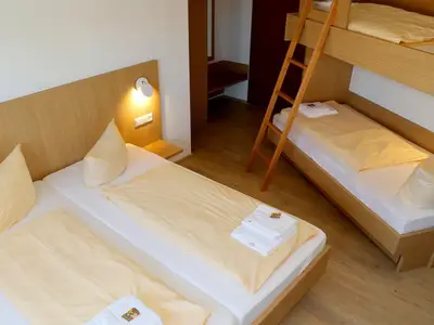Vierbettzimmer