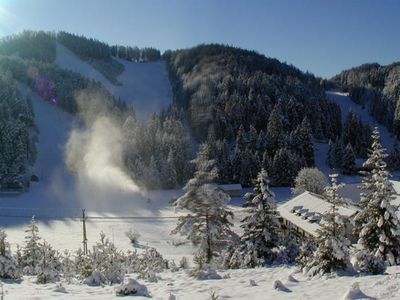 Direkt im Schigebiet von Rohr am Gebirge