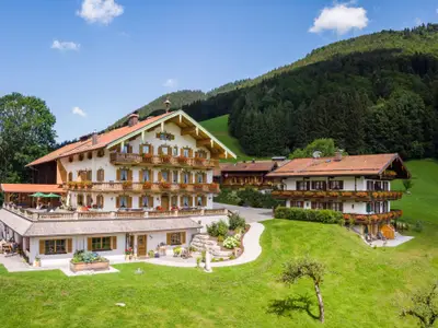 Steinbergerhof - Urlaub auf dem Balkon von Ruhpolding