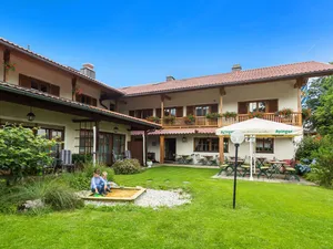 Mehrbettzimmer für 4 Personen in Ruhpolding