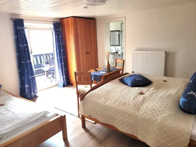 Zimmer 3 / Erde / Dreibettzimmer