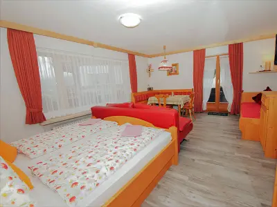 Mehrbettzimmer für 4 Personen in Schönau am Königssee 9/10