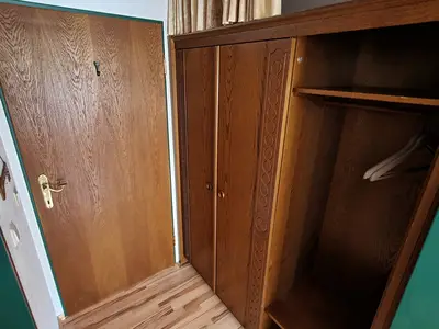 Schrank