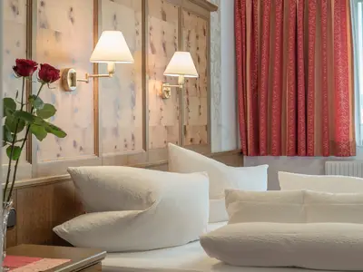 Mehrbettzimmer für 3 Personen (28 m²) in Sölden 3/10