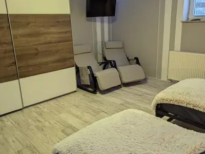 Mehrbettzimmer für 4 Personen (100 m²) in Stadt Stadtallendorf 9/10