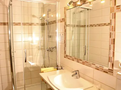 Mehrbettzimmer für 3 Personen (28 m²) in Maierhof 10/10
