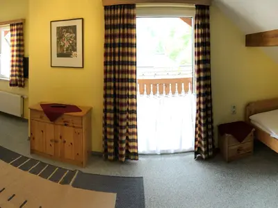 Mehrbettzimmer für 3 Personen (22 m²) in Gaming 6/6