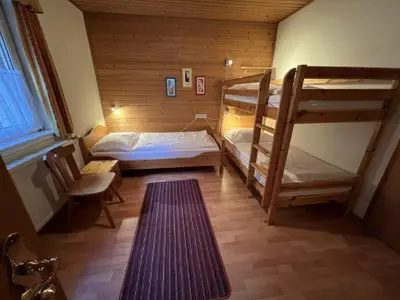 Vier/Fünfbettzimmer