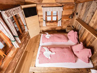Mehrbettzimmer für 4 Personen (18 m²) in Neustift am Alpenwalde 6/10