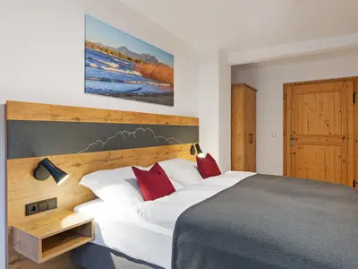 Doppelzimmer Dusche/WC und Schlafcouch