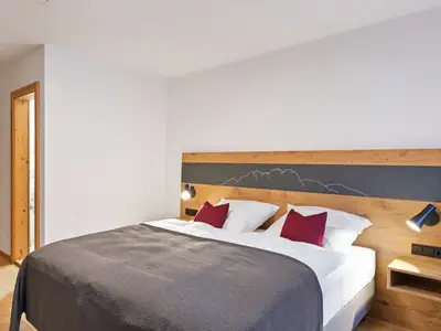 Doppelzimmer Dusche/WC und Schlafcouch