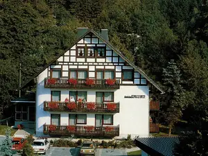 Mehrbettzimmer für 3 Personen in Hallenberg