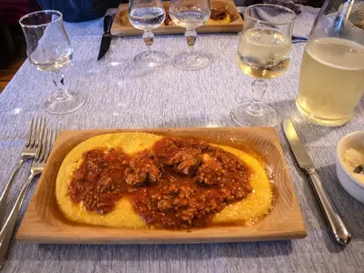 Mehrbettzimmer für 3 Personen (16 m²) in Serra de' Conti 10/10