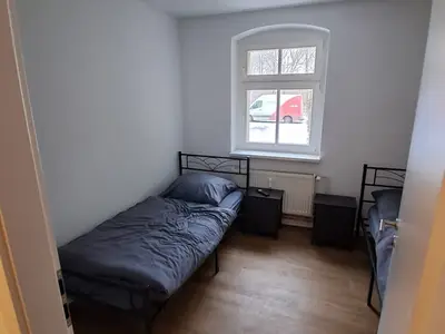 Mehrbettzimmer für 3 Personen (42 m²) in Massen-Niederlausitz 1/10