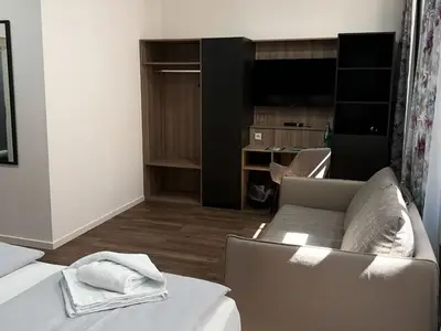 Mehrbettzimmer für 3 Personen (25 m²) 8/10
