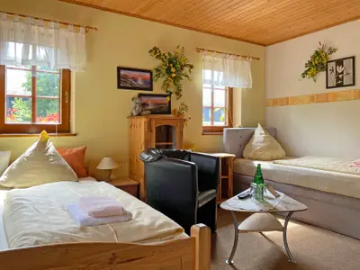Mehrbettzimmer für 3 Personen (22 m²) in Stolpen 2/10