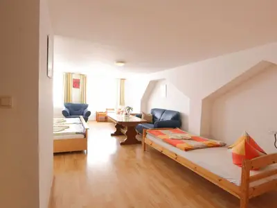 Mehrbettzimmer für 4 Personen (30 m²) in Stralsund 7/10