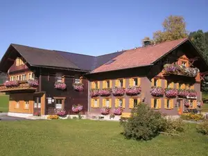 Mehrbettzimmer für 3 Personen in Tannheim