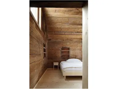 Mehrbettzimmer für 4 Personen in Valendas 8/8