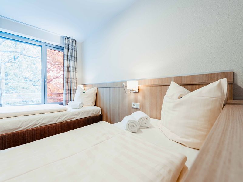 22334715-Mehrbettzimmer-3-Warendorf-800x600-2