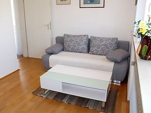 23115535-Mehrbettzimmer-3-Wasserburg am Bodensee-300x225-3