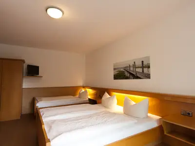 Dreibettzimmer mit DuWC